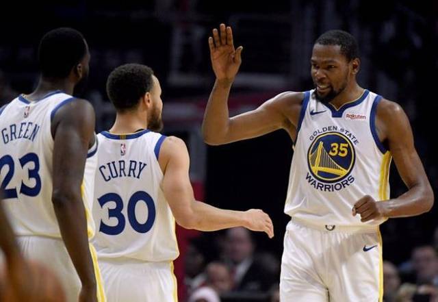 边锋要想在 边锋要想在